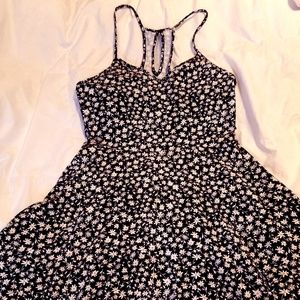 SO Daisy Sun Dress